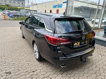 Fotografie 4 des Opel Astra Sports Tourer 1,6 Turbo Ultimate Automatik*Navi*