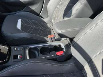 Fotografie 14 des Opel Corsa-e GS Line*MNavi*DAB*SHZ*Alcantara*11KW*Panoramadach*