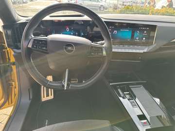 Fotografie 9 des Opel Astra Lim. 1,2 Ultimate*Voll-LED*IntelliDrive*Kamera*