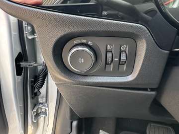 Fotografie 9 des Opel Corsa 1,2 *Automatik*FACELIFT*Klima*PDC*