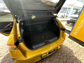 Fotografie 14 des Opel Astra Lim. 1,2 Ultimate*Voll-LED*IntelliDrive*Kamera*