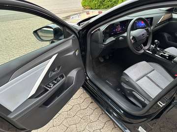 Fotografie 6 des Opel Astra Elegance 1,2 Lim.*Navi*Kamera*PDC*