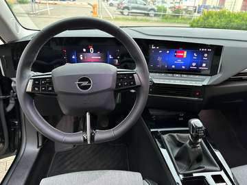 Fotografie 9 des Opel Astra Elegance 1,2 Lim.*Navi*Kamera*PDC*
