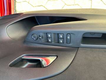 Fotografie 7 des Opel Corsa-e GS Line*MNavi*DAB*SHZ*Alcantara*11KW*Panoramadach*