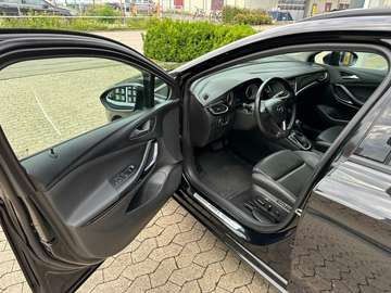 Fotografie 6 des Opel Astra Sports Tourer 1,6 Turbo Ultimate Automatik*Navi*