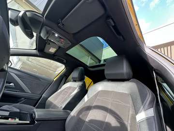 Fotografie 17 des Opel Astra Lim. 1,2 Ultimate*Voll-LED*IntelliDrive*Kamera*