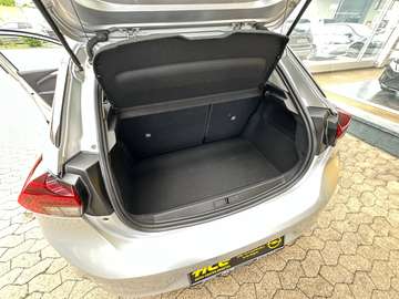 Fotografie 13 des Opel Corsa Edition 1,2*SHZ*Alu-Räder*LHZ*Mittelarmlehne*