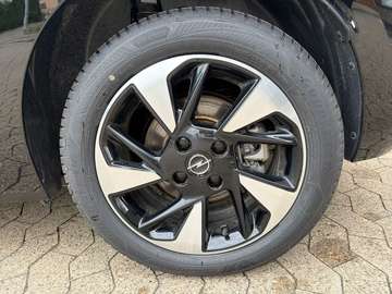 Fotografie 9 des Opel Corsa-e *GS*Wärmepumpe*Kamera*SHZ*Allwetter*