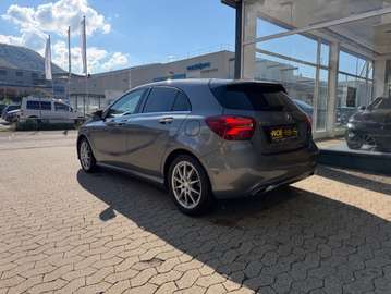 Fotografie 4 des Mercedes-Benz A 180 URBAN BlueEfficiency (BM176.042)