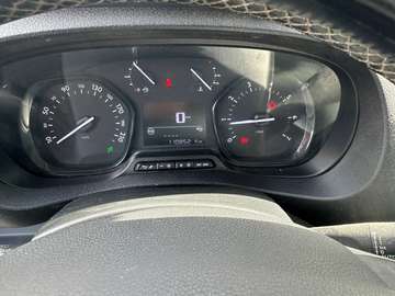 Fotografie 21 des Opel Vivaro Innovation L (L3)*Navi*AHK*Kamera*PDC*Appel u. Android Auto*