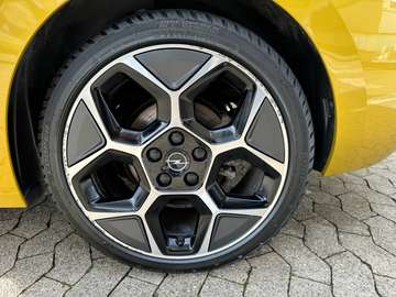 Fotografie 16 des Opel Astra Lim. 1,2 Ultimate*Voll-LED*IntelliDrive*Kamera*