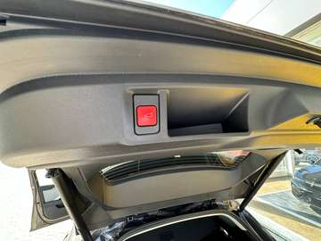 Fotografie 15 des Opel Astra 1,2 Elegance*Intelli Drive Paket*Navi*AHK*Kamera*PDC*