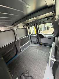 Fotografie 9 des Opel Combo-e Cargo*M*Vinylboden*Durchladung*11KW Charger*