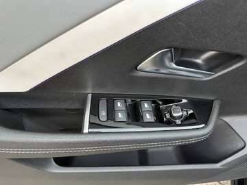 Fotografie 7 des Opel Astra Elegance 1,2 Lim.*Navi*Kamera*PDC*