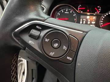 Fotografie 12 des Opel Grandland X Elegance*Automatik*Bi-LED*DAB*Kamera*