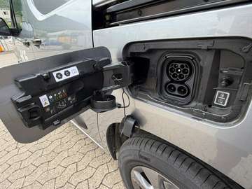 Fotografie 12 des Opel Combo-e Cargo*M*Vinylboden*Durchladung*11KW Charger*